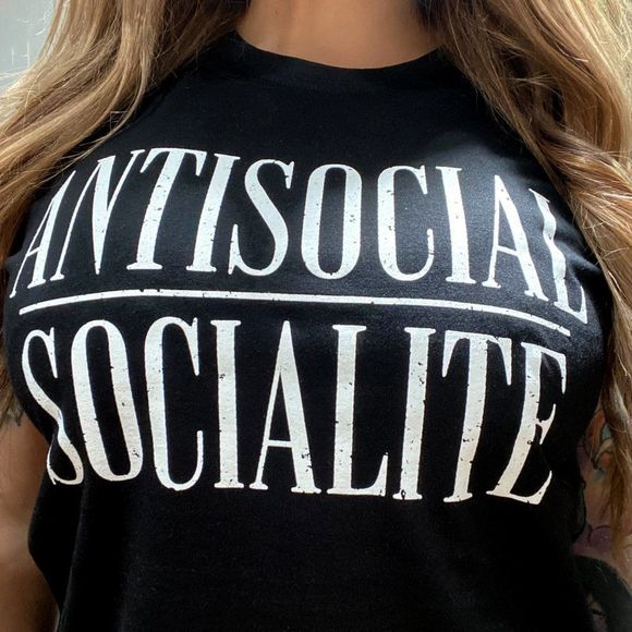 Tops - UNISEX ANTISOCIAL SOCIALITE TEE